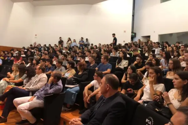 Manuel Heitor recebe estudantes